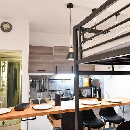 קאוטרט Studio Idealement Situe מראה חיצוני תמונה